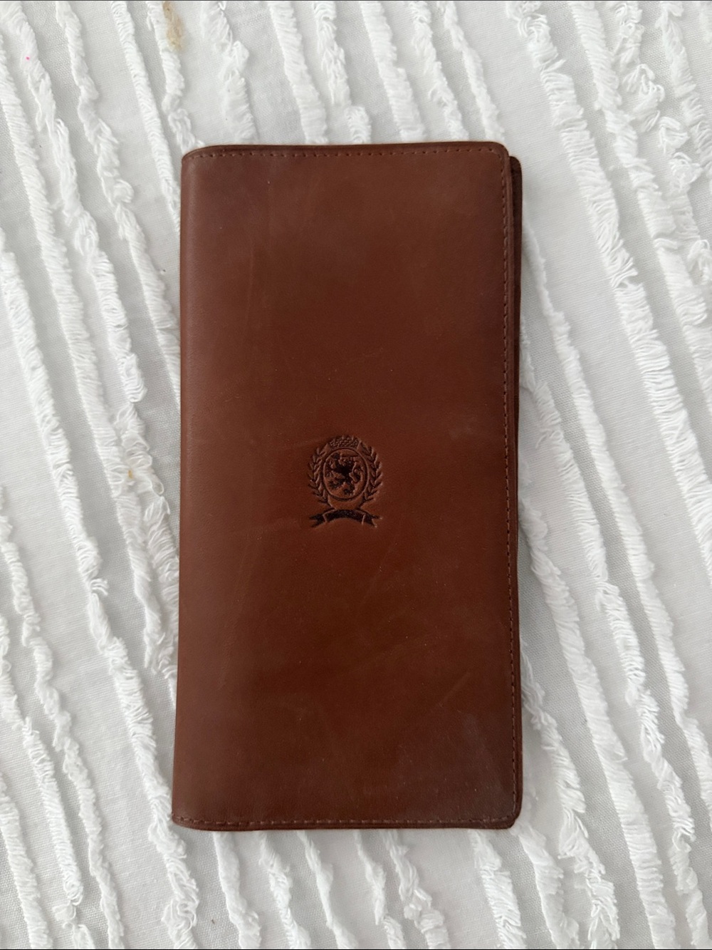 Brown Leather Men’s Travel Wallet - tommy hillfiger